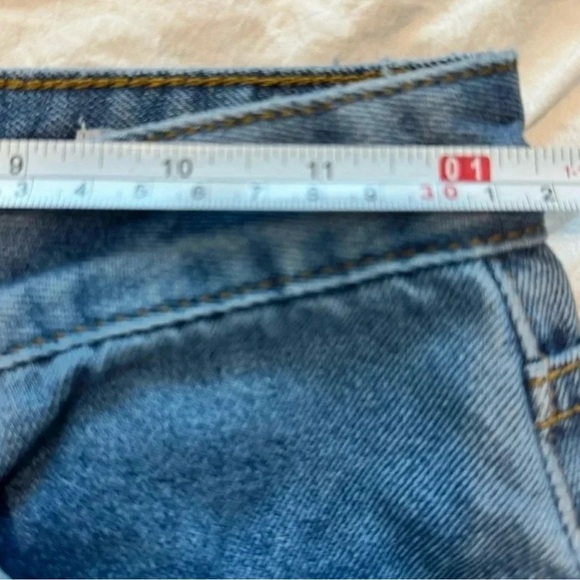 Skinny Fries Super High Rise Wide
Leg Jeans Size 0 - Picture 8 of 11